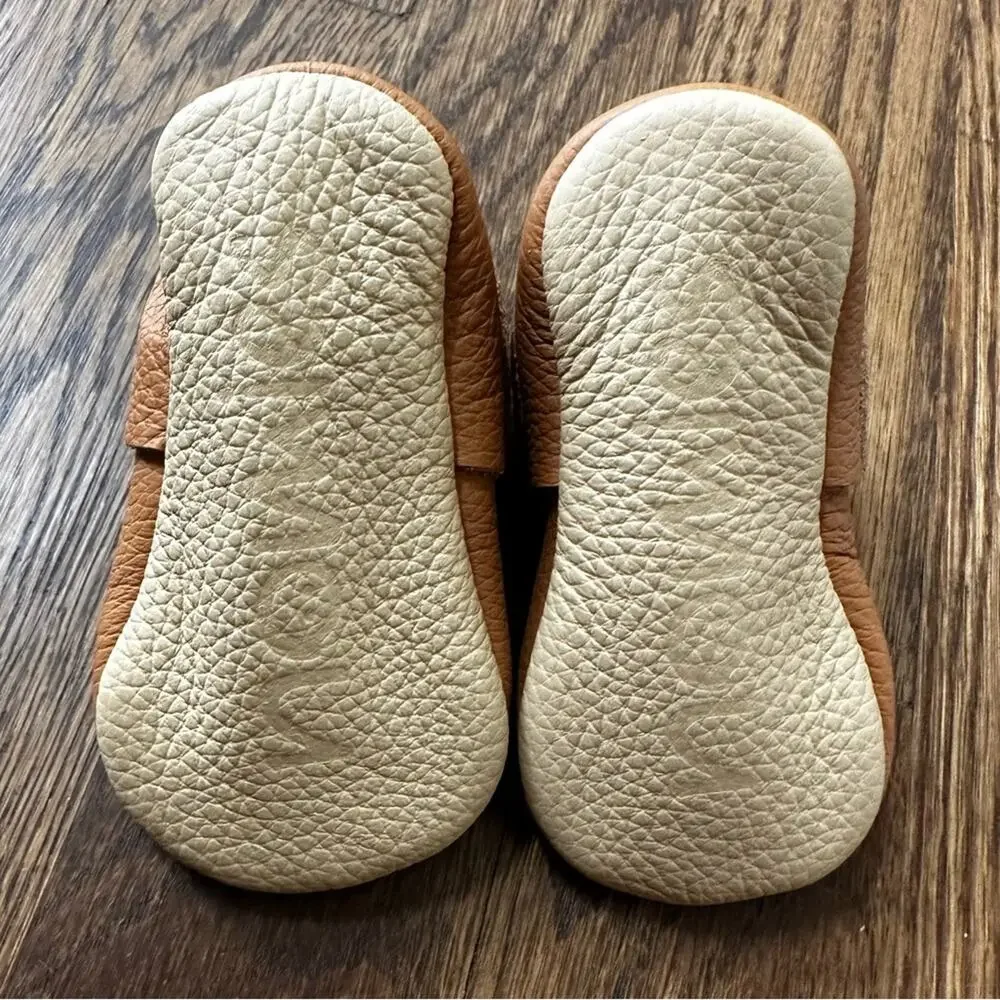 Nomies leather t-strap baby booties, NWT, tan size 1